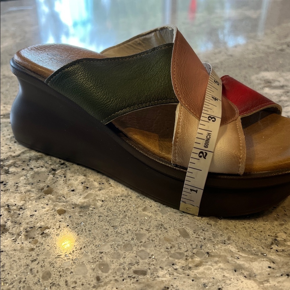 Colorful Women's Wedge Sandals Size 7.5 - Picture 12 of 12